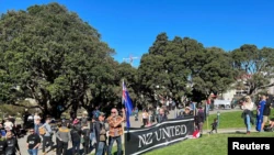 Anti-Mandate Protesters Converge on New Zealand Parliament 