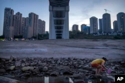 China Plans Cloud Seeding to Protect Grain Crop from Drought