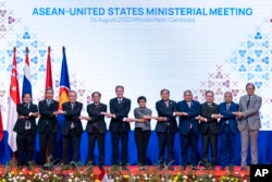 ASEAN Leaders Expected to Focus on Ukraine During Cambodia Gathering