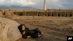 Children Do Backbreaking Work in Afghan Brick Kilns