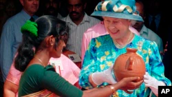 Symbol of Colonial Rule, Queen Elizabeth Evokes Emotions in India