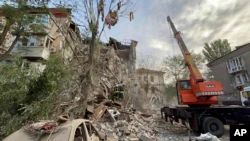 Russian Strikes in Cities of Kharkiv, Zaporizhzhia Raise Safety Fears 