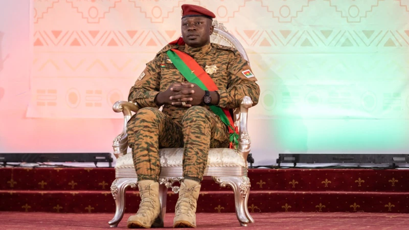 Burkina Junta Chief Urges Putschists to 'Come to Their Senses'