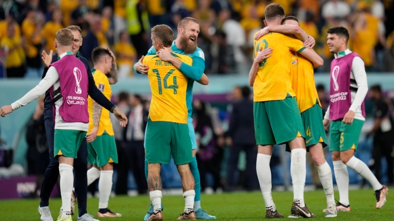 Australia Shocks Denmark 1-0 to Move Into World Cup Last 16