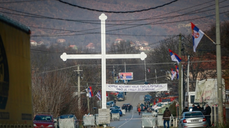 Kosovo Reopens Serbia Border Crossing, Roadblocks Yet To Go