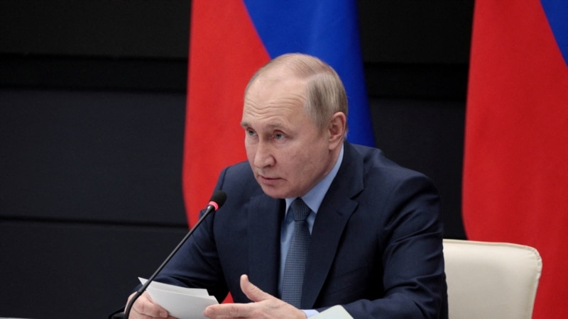 Putin Says Russia Ready to Negotiate Over Ukraine 