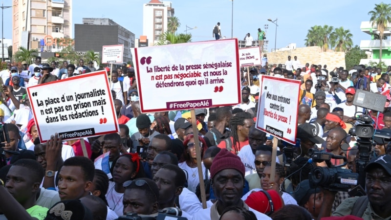 Hunger-Striking Senegal Journalist Taken to Hospital, Attorney Says