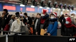 Global Holiday Travel Soars  