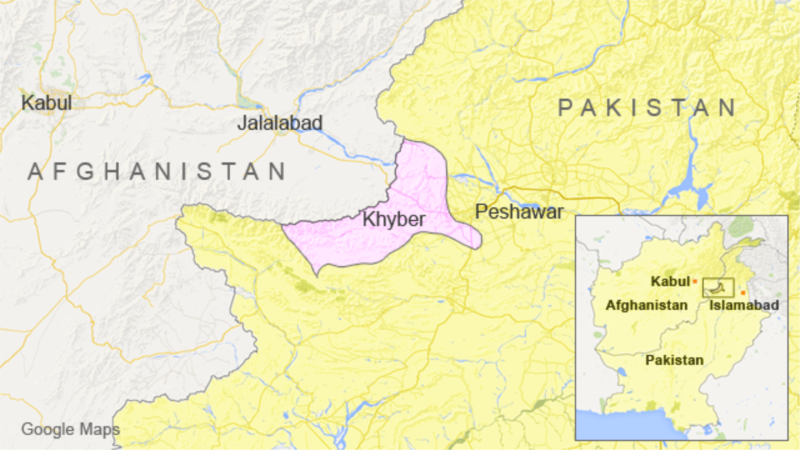 Militants stage deadly raid on Pakistani army posts near Afghan border