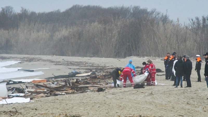 Death Toll Continues to Rise in Italian Migrant Boat Shipwreck 