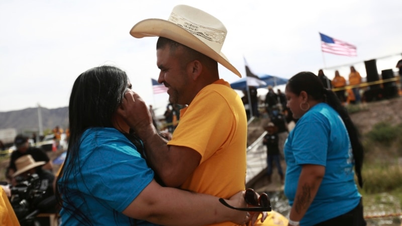 Mexican Families Get Quick Reunions With Migrant Relatives