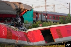 Tracks Cleared, Trains Back in Service at India Derailment Site 