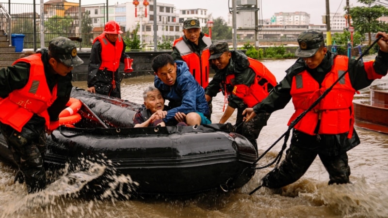 Northern China Prepares for Doksuri Floods, Beijing Residents Told to Stay Indoors