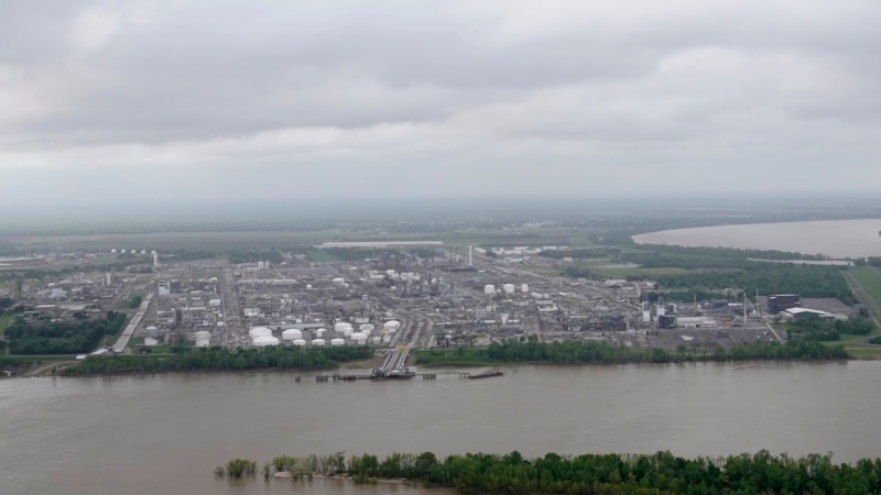 Fire at Dow Chemical Complex Shakes Nearby Homes