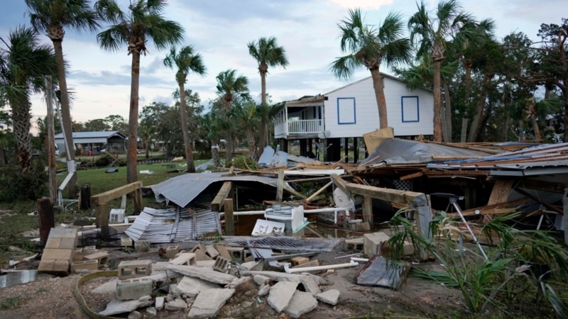 Tropical Storm Idalia to Move into Atlantic After Hitting Florida 