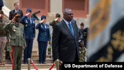 US Defense Secretary Completes First Tour Across Africa