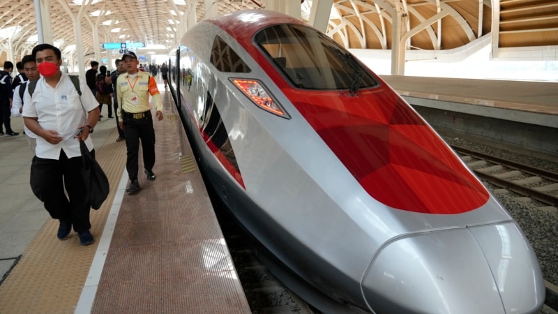 Indonesia Set to Launch Southeast Asia's First High-Speed Railway, Largely Funded by China