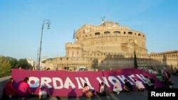 Pope Francis Opens Global Meeting on Future of Catholic Church