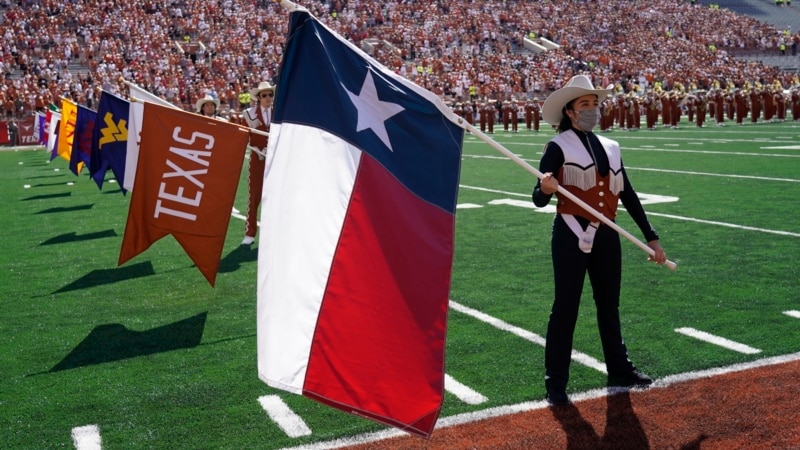 Hispanics Now Outnumber Whites in Texas