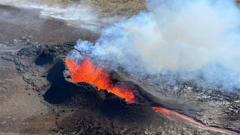 Iceland Experiences ‘Seismic Swarm’ of Earthquakes