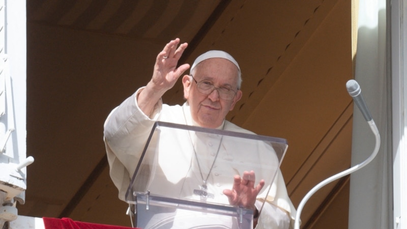 Pope Urges 'Stop in The Name of God', Calls for Gaza Humanitarian Aid 