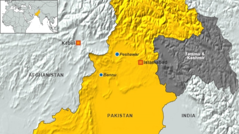 Suicide Bombing Hits Military Convoy in NW Pakistan