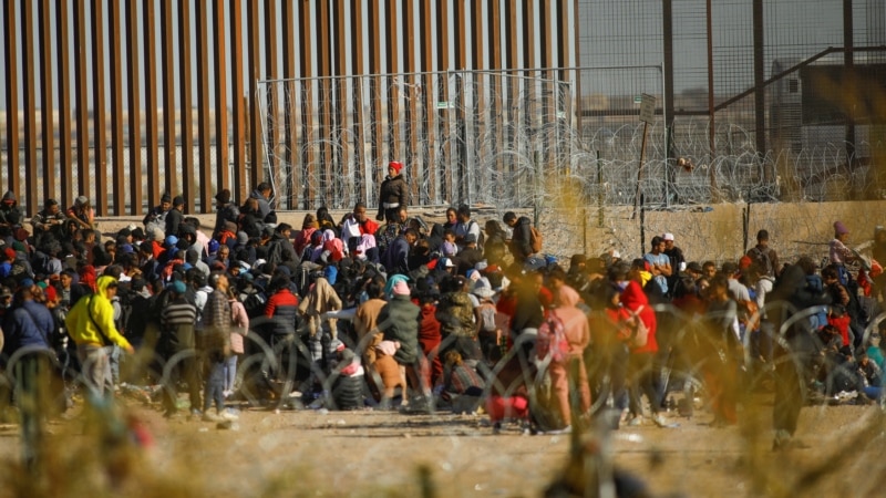 Lawsuit Challenges Texas Efforts to Restrict Illegal Border Crossings