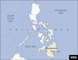 Strong Quake in Philippines Triggers Evacuations, Tsunami Warnings