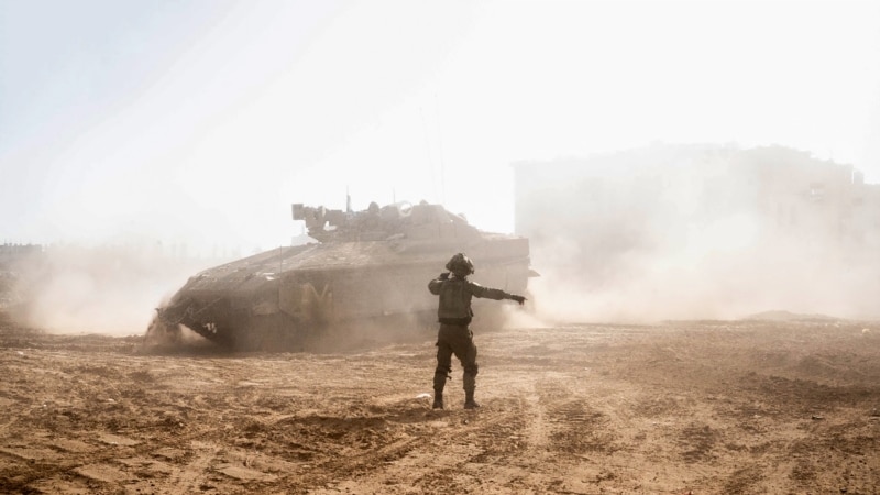 Israeli Forces Strike Northern and Southern Gaza Amid Push for New Halt in Fighting 