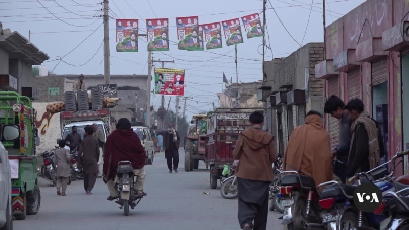 Tradition Keeps Women From Voting in Pakistani Village