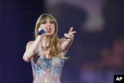 Taylor Swift to Cross 9 Time Zones for Super Bowl