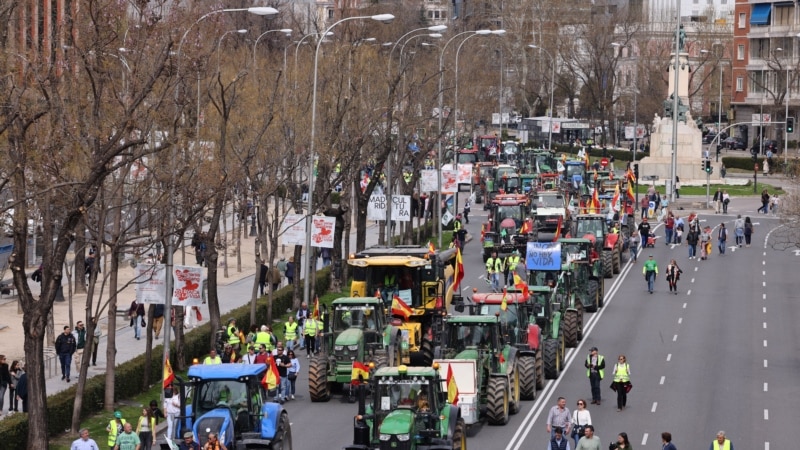 Spanish Farmers Stage Fresh Protests in Madrid 