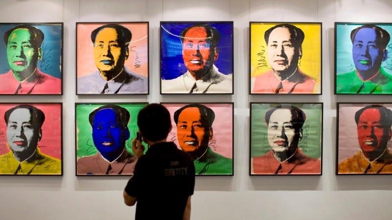 Warhol Portrait of Mao Goes Missing, College Seeks Return ‘No Questions Asked’