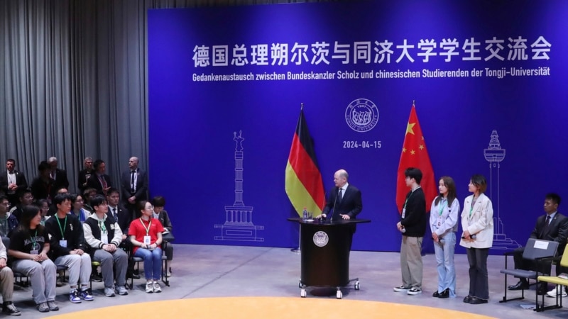 German chancellor promotes fair competition, warns against overproduction during China visit