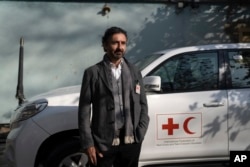 Red Cross official seeks staggered return of Afghans from Pakistan