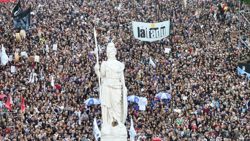 Thousands gather in Buenos Aires to protest higher education budget cuts