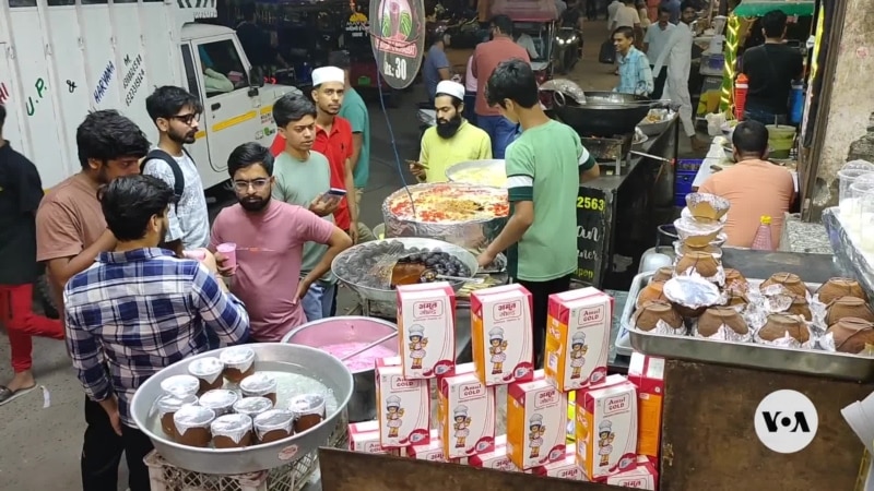 Muslim neighborhood in Delhi transforms from protest site to food hub