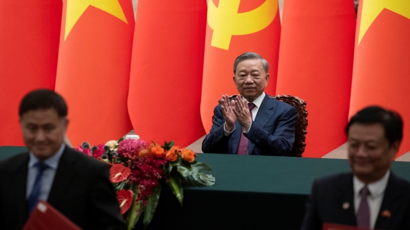 China and Vietnam sign 14 deals from rail to crocodiles after leaders meet 