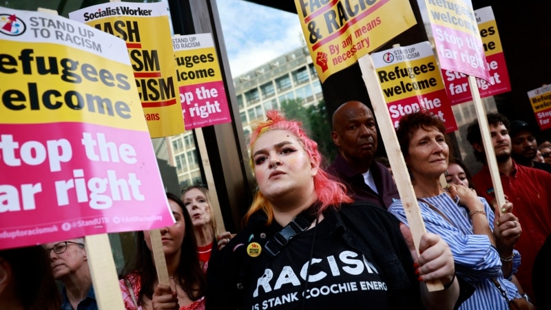 Anti-racism protesters rally across UK