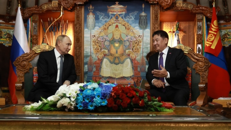 Russia's Putin visits Mongolia, defies international warrant for his arrest