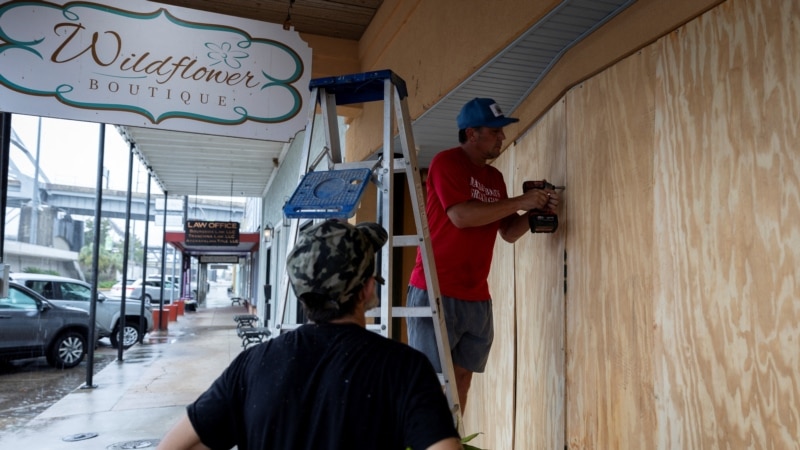 Parts of US Gulf Coast brace for rain from Hurricane Francine