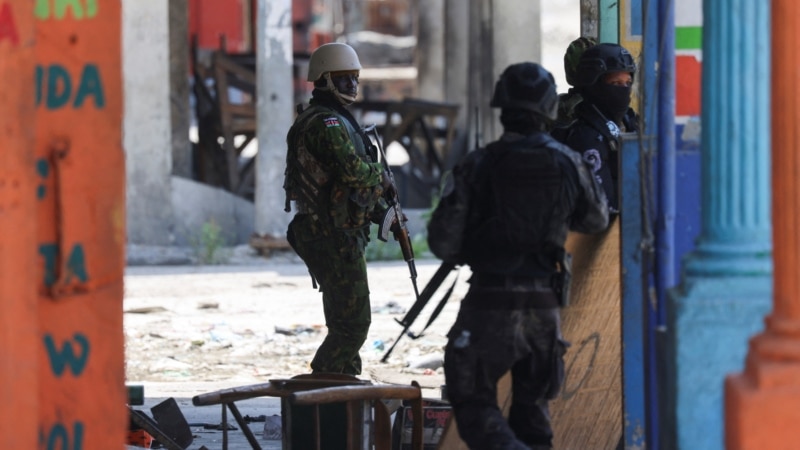 Multinational police force for Haiti renewed for another year